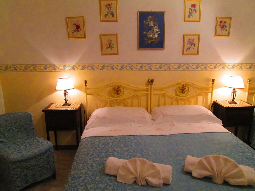 B&B Le Begonie Ascoli Piceno Habitación foto