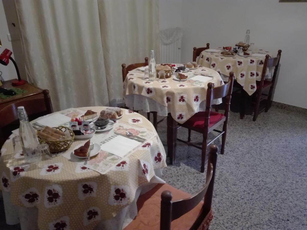 B&B Le Begonie Ascoli Piceno Exterior foto